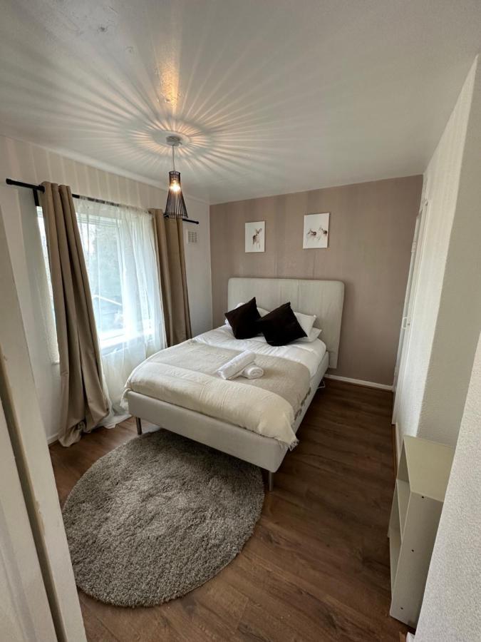 Lovely Spacious 3 Bedrooms House Бирмингем Экстерьер фото